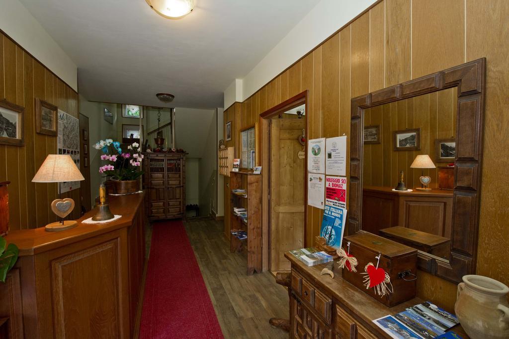 Albergo Valentino Bionaz Exterior photo